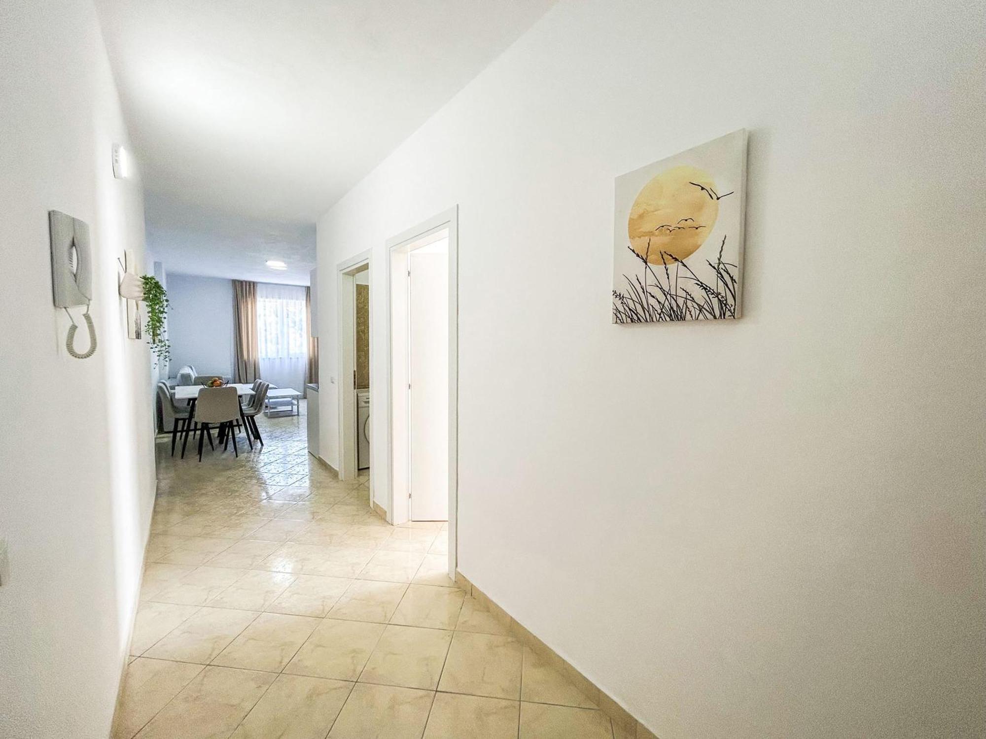 2 Bedrooms 981 Appartamento