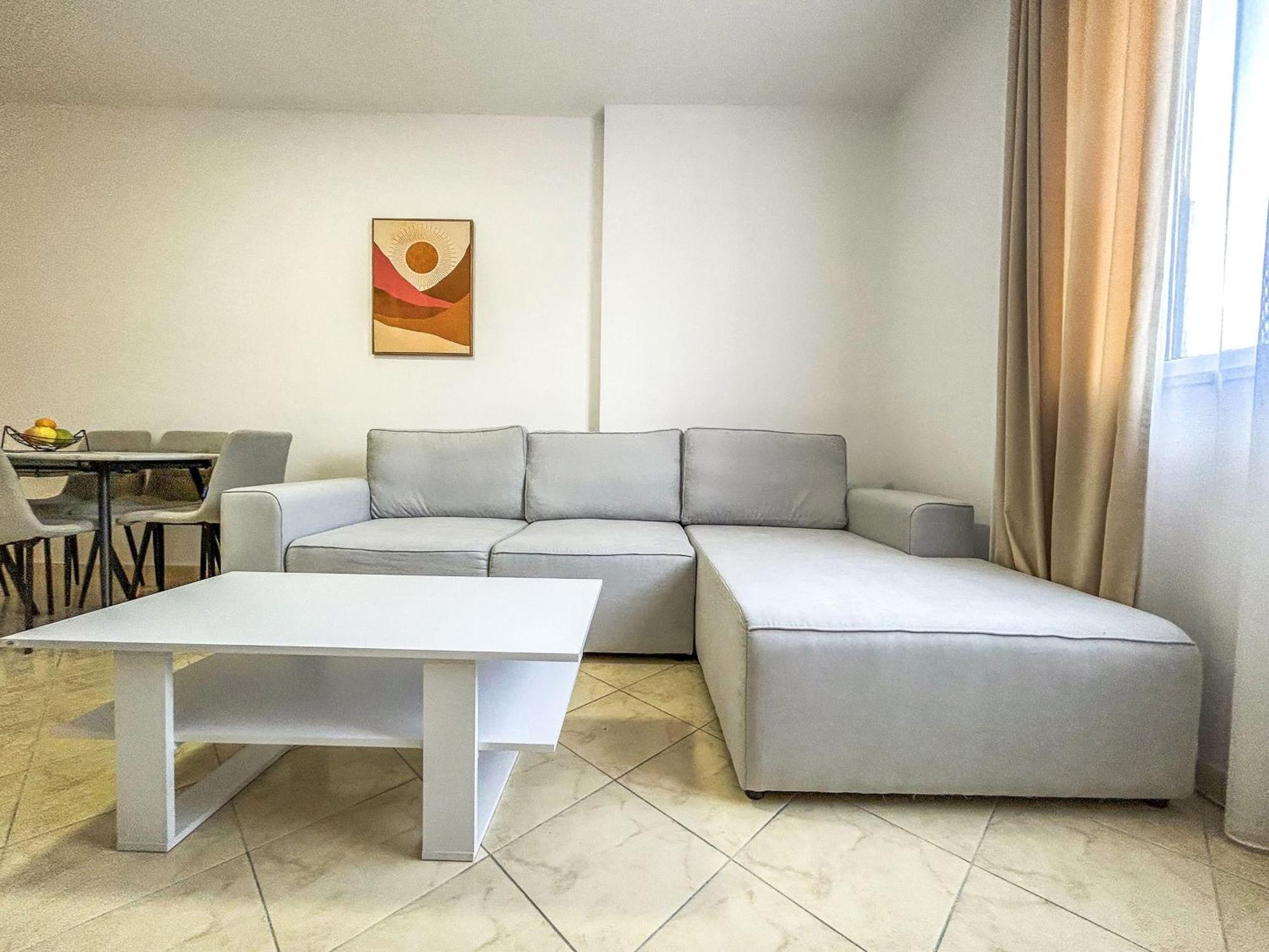 Appartamento 2 Bedrooms 981 *